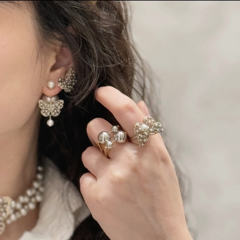 Dior】蝶型 リング トワル ドゥ ジュイ パピヨン メタル (Dior