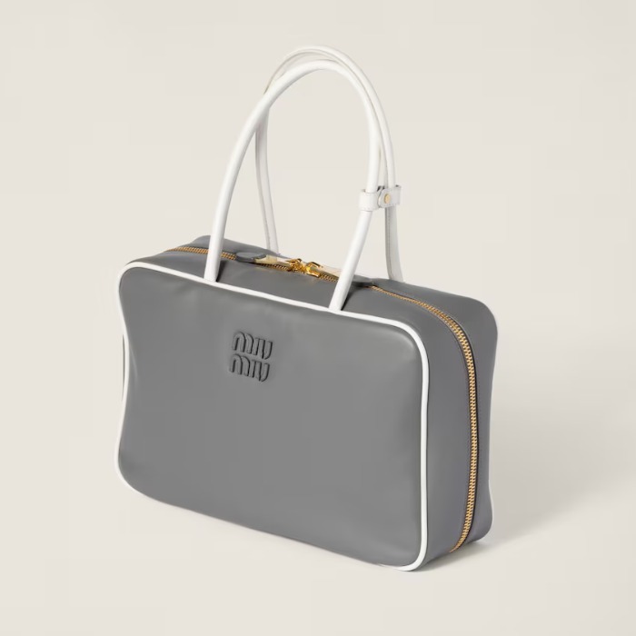 《洗練されたデザインの逸品》【MiuMiu】ボーレザーバッグ