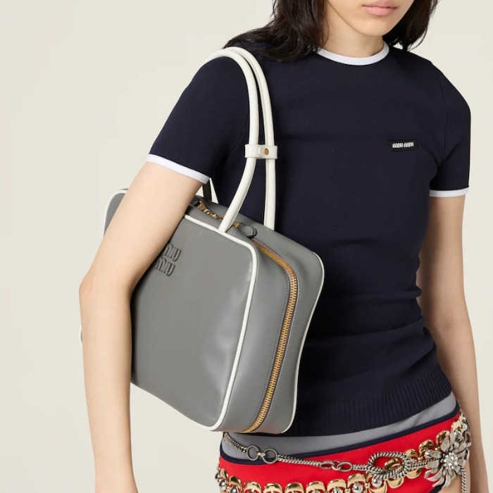 《洗練されたデザインの逸品》【MiuMiu】ボーレザーバッグ