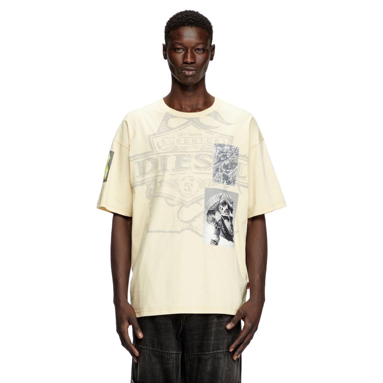 国内直営【DIESEL】t-norm-t2 Tシャツ 送料込 国内直営【DIESEL】T-BOXT-SLITS-R8 Tシャツ 送料込 (DIESEL/T