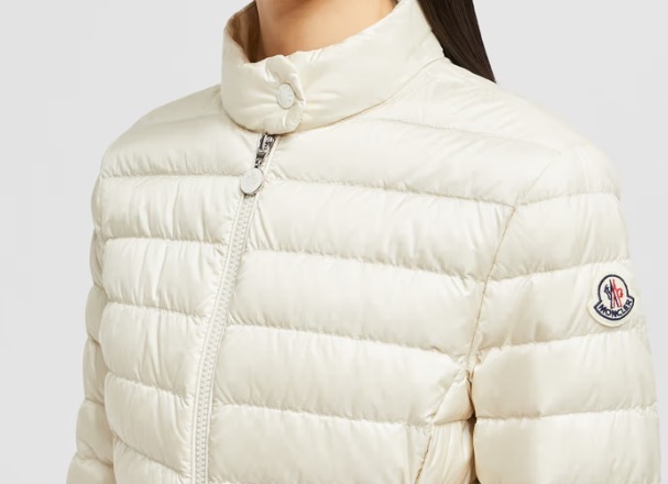 【Moncler】Igelle ショート ダウンジャケット 三越伊勢丹 | MONCLER/モンクレール_レディース通販 | IGELLE