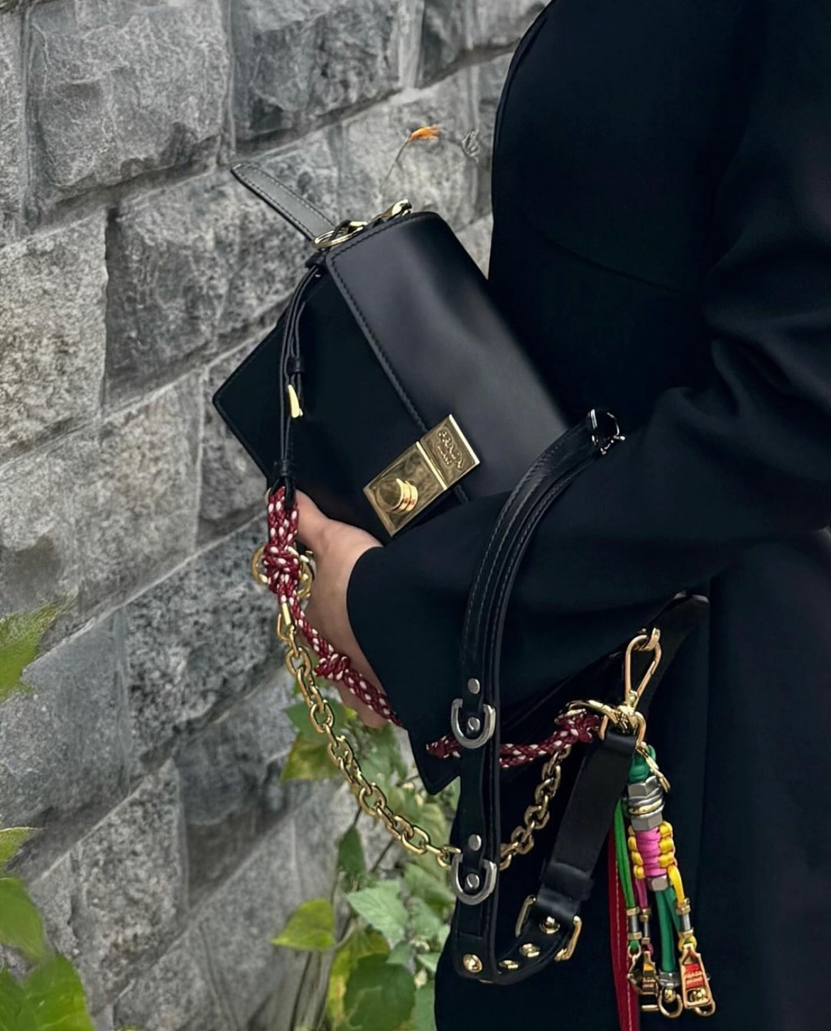 PRADA【新作】チャーム付 スモール ショルダーバッグ【関税無】