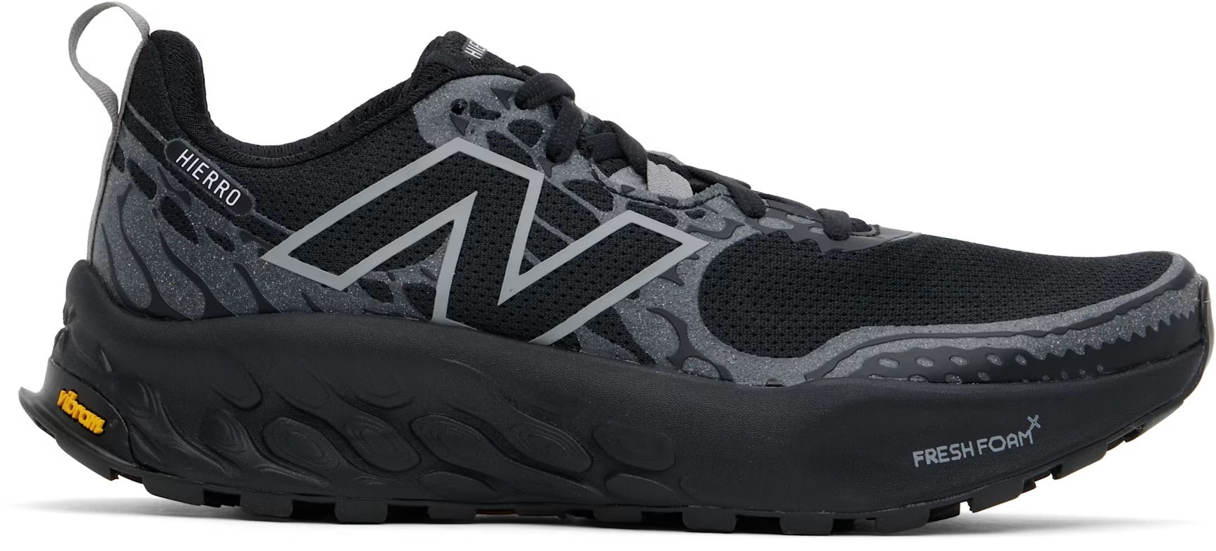 ★New Balance★ ブラック Fresh Foam X Hierro スニーカー