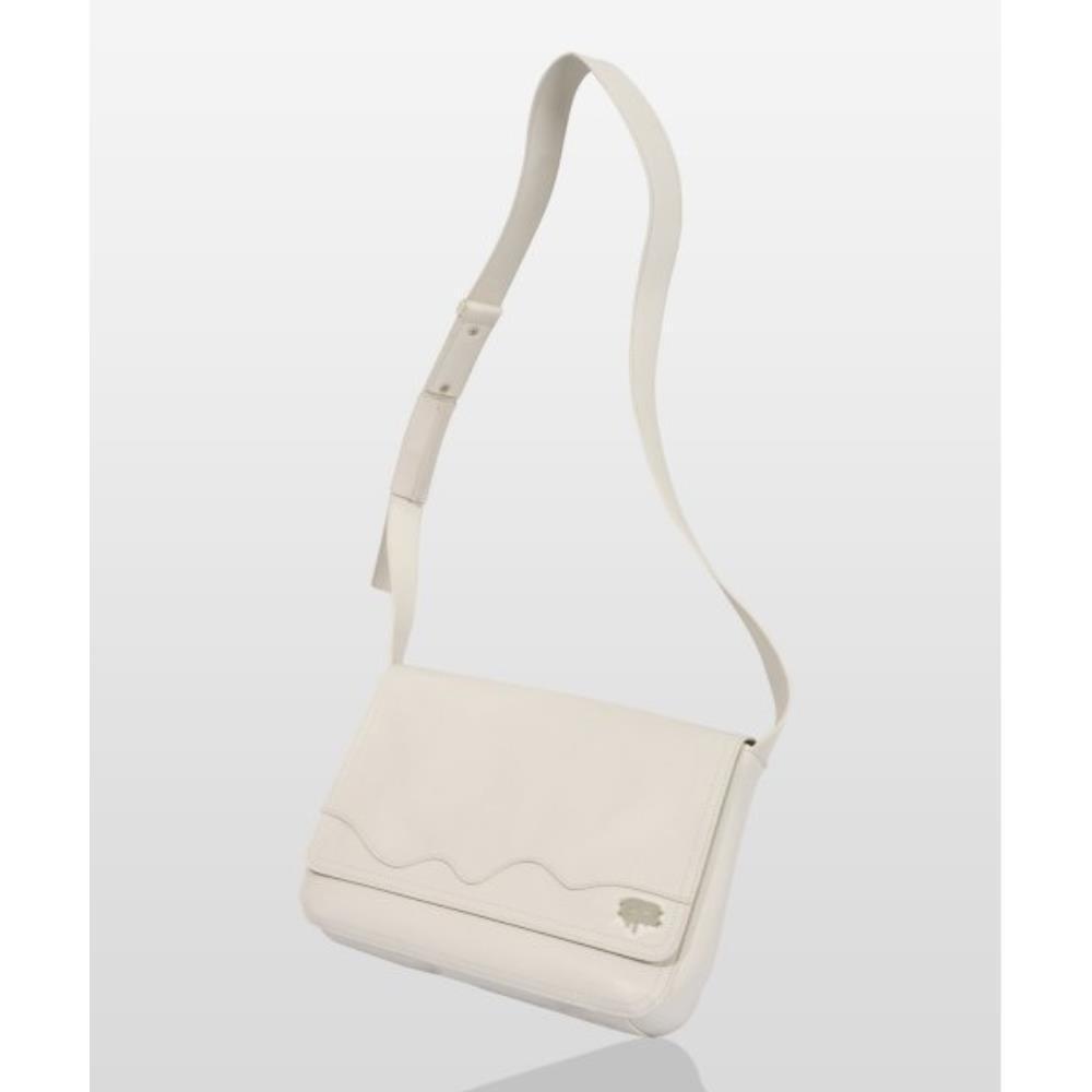 ●Fallett● Leather Square Cross Bag Ivory FA2203BG02IV