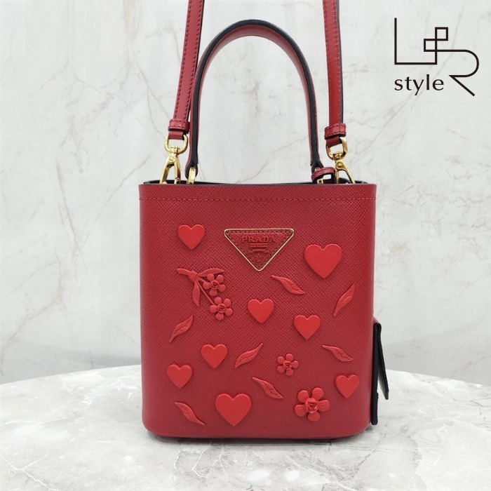 【PRADA】パニエサフィアーノレザーハートバッグ・中古