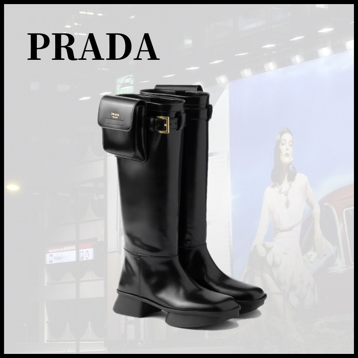 ■PRADA プラダ ポーチ付 ブラッシュドレザー ブーツ