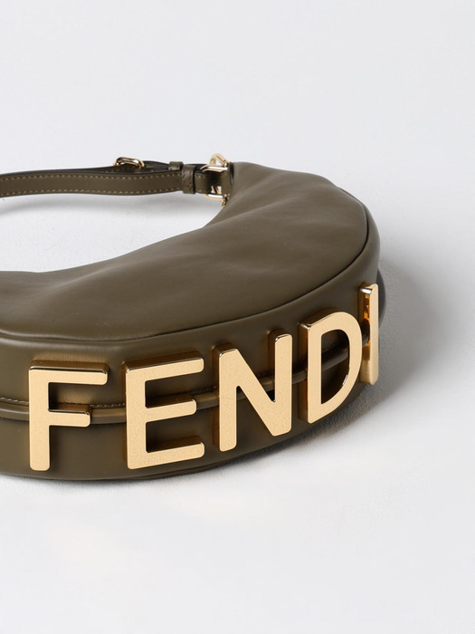 《FENDI》 フェンディグラフィー スモール ホボバッグ