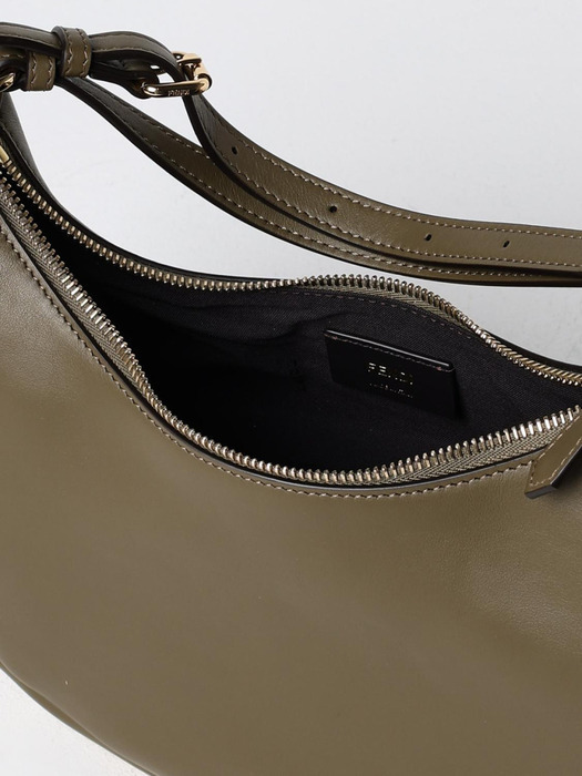 《FENDI》 フェンディグラフィー スモール ホボバッグ