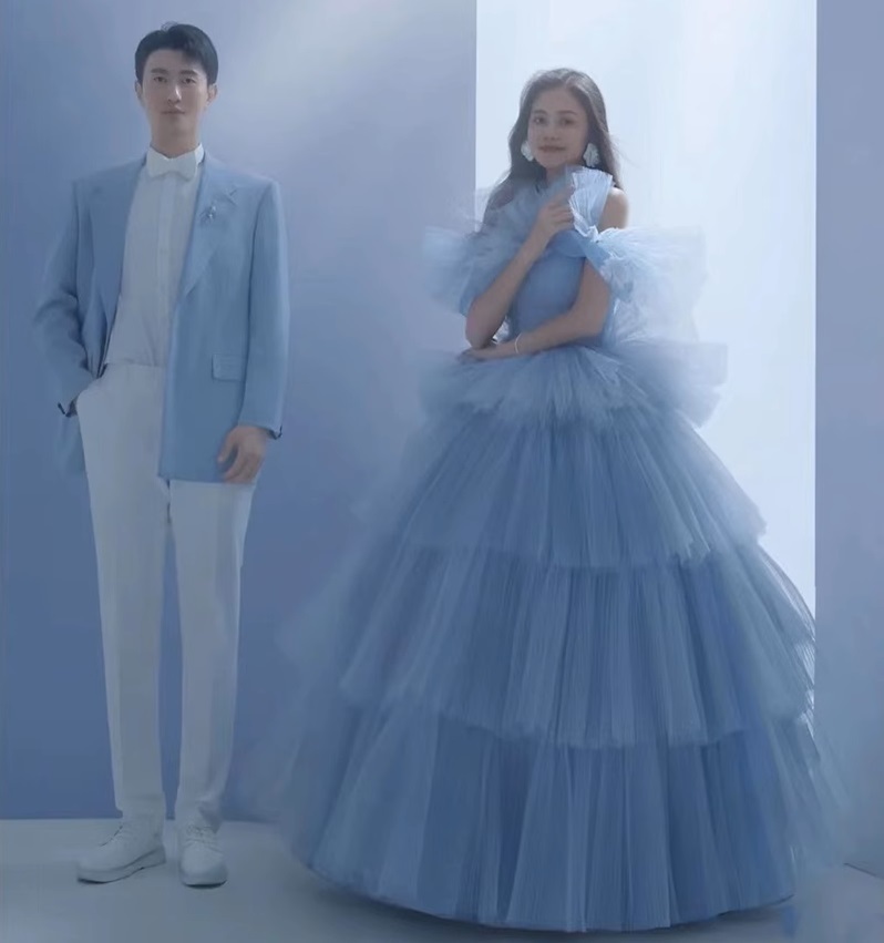 チュールウェディングドレス結婚式エレガント