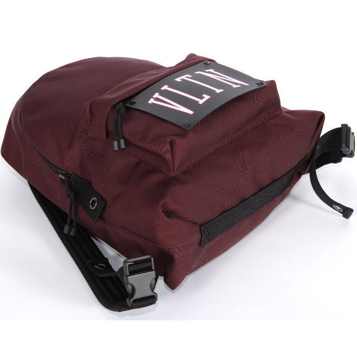 ヴァレンティノ バックパック ボルドー 2Y2B0993LEK UYN VLTN ヴァレンティノ バックパック ボルドー 2Y2B0993LEK UYN VLTN