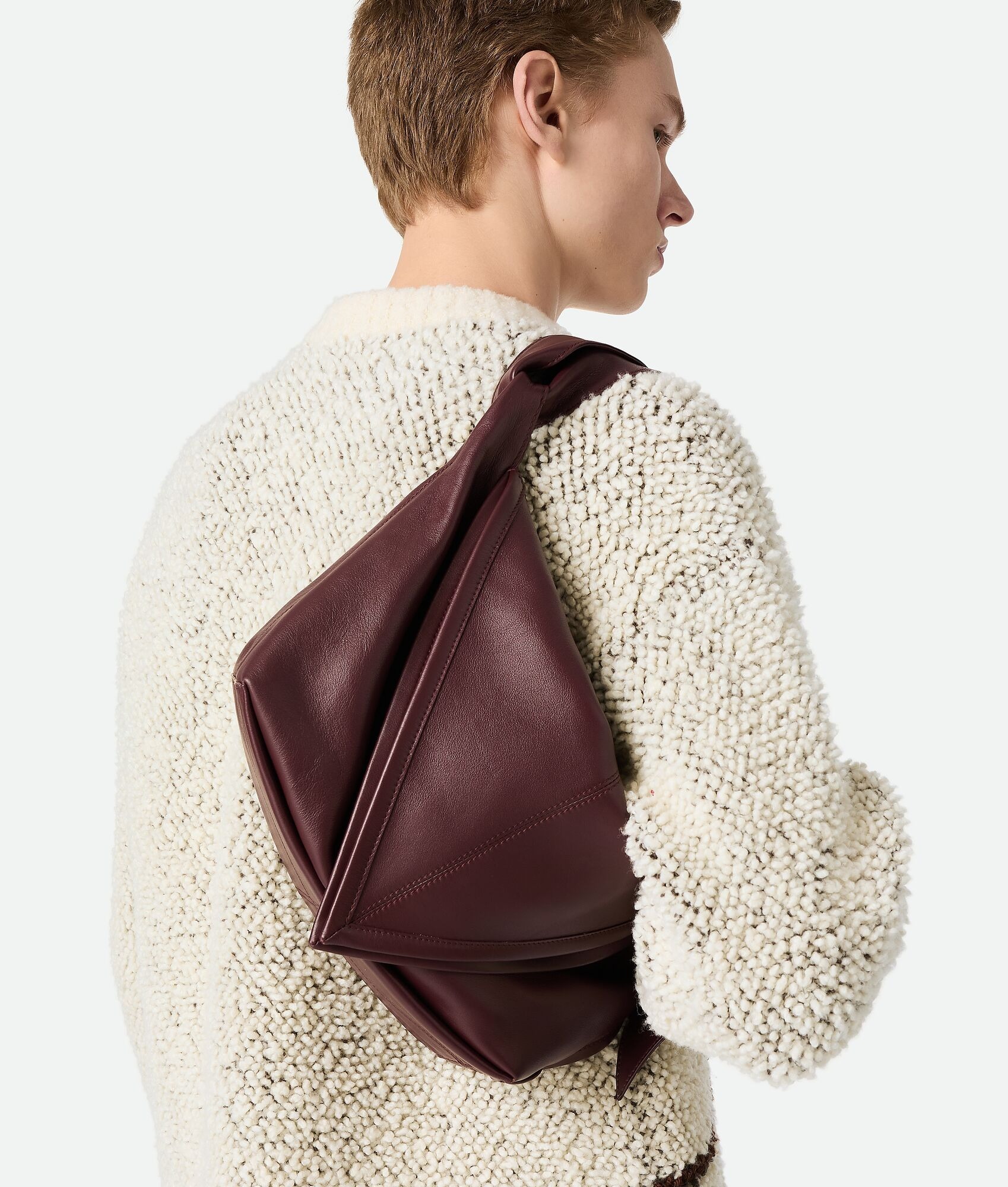 【シンプル】BOTTEGA VENETA《ソーヤー スモール》バッグ