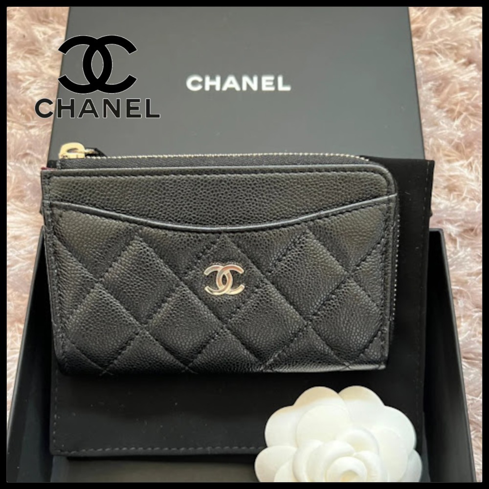 【飽きないデザインが魅力♪】CHANEL  フラグメントケース