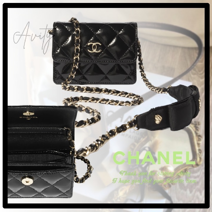 【リボン付きチェーンが可愛い】CHANEL チェーンクラッチバッグ