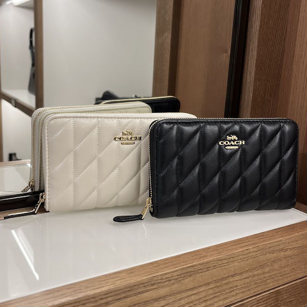 丁度いいサイズ♡【Coach】ミディアム ID ジップウォレット 即発 Coach Medium Id Zip Wallet ミディアム ジップ ウォレット