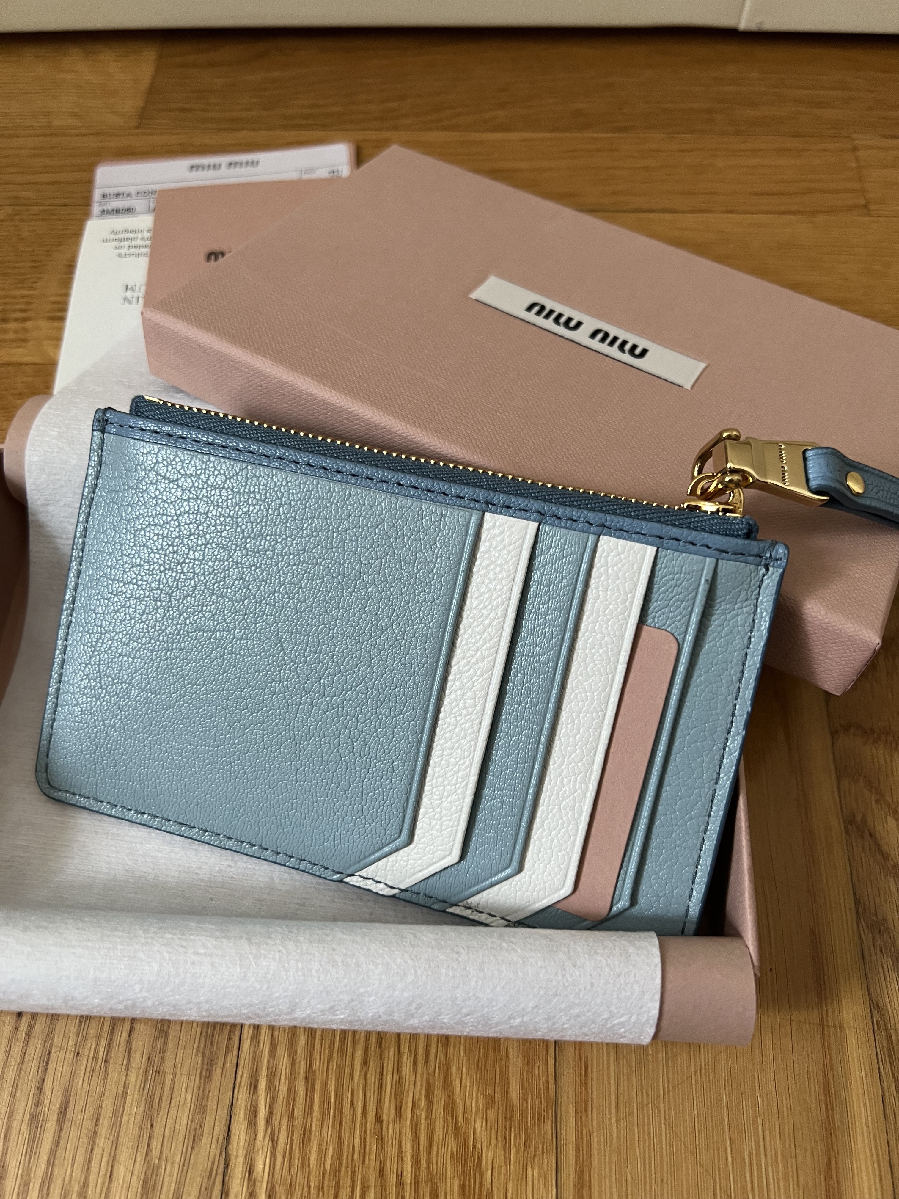 MIUMIU(5MB060)マドラスマルチカラーフラグメントケース マドラスカードホルダー フラグメントケース ミュウミュウ