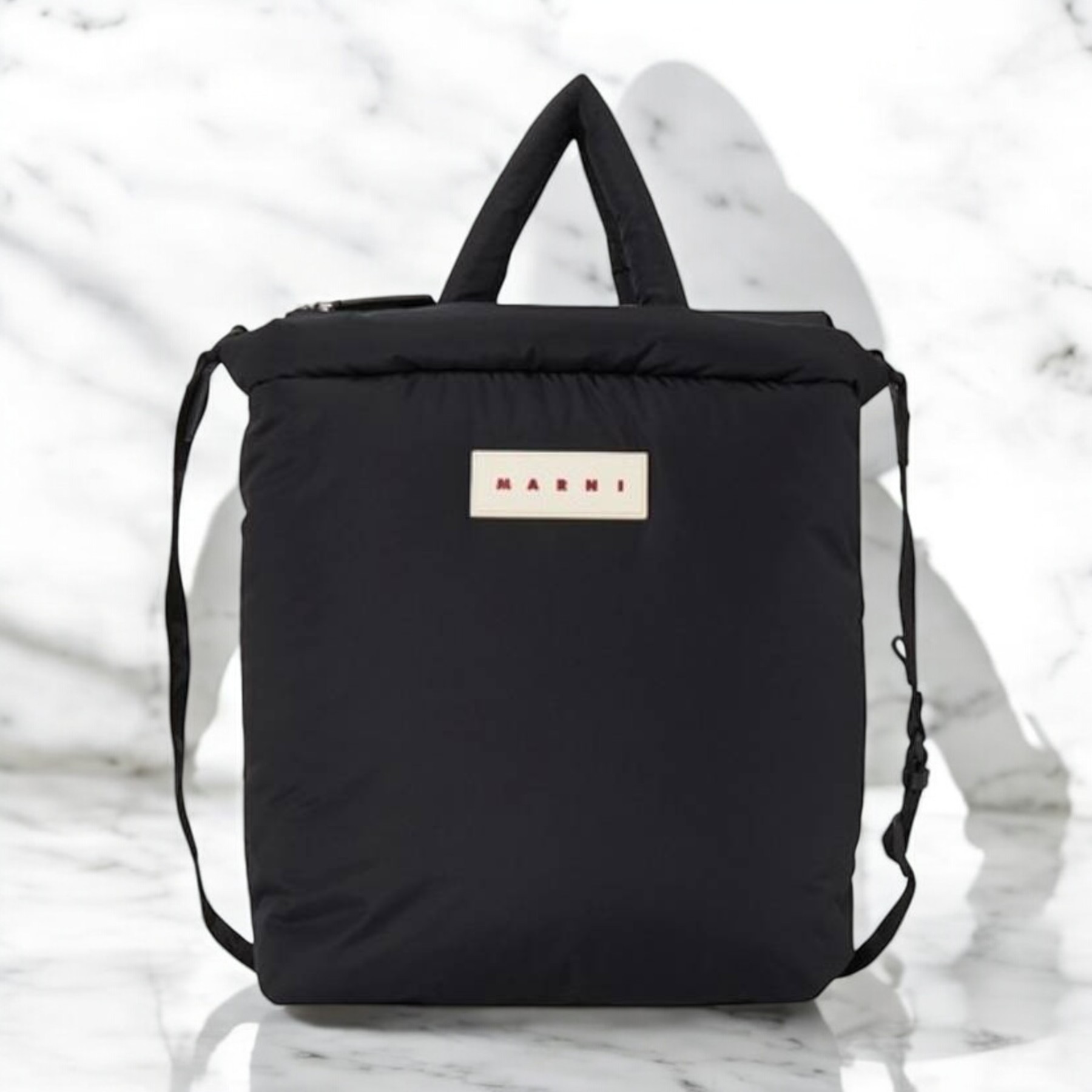 《MARNI》トートバッグ