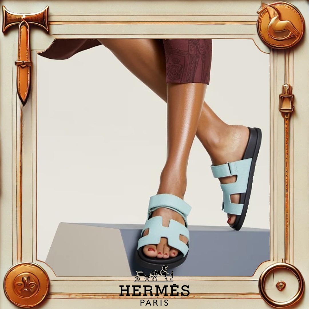 【日本未入荷カラー！】HERMES シプレ サンダル Bleu Cristaux