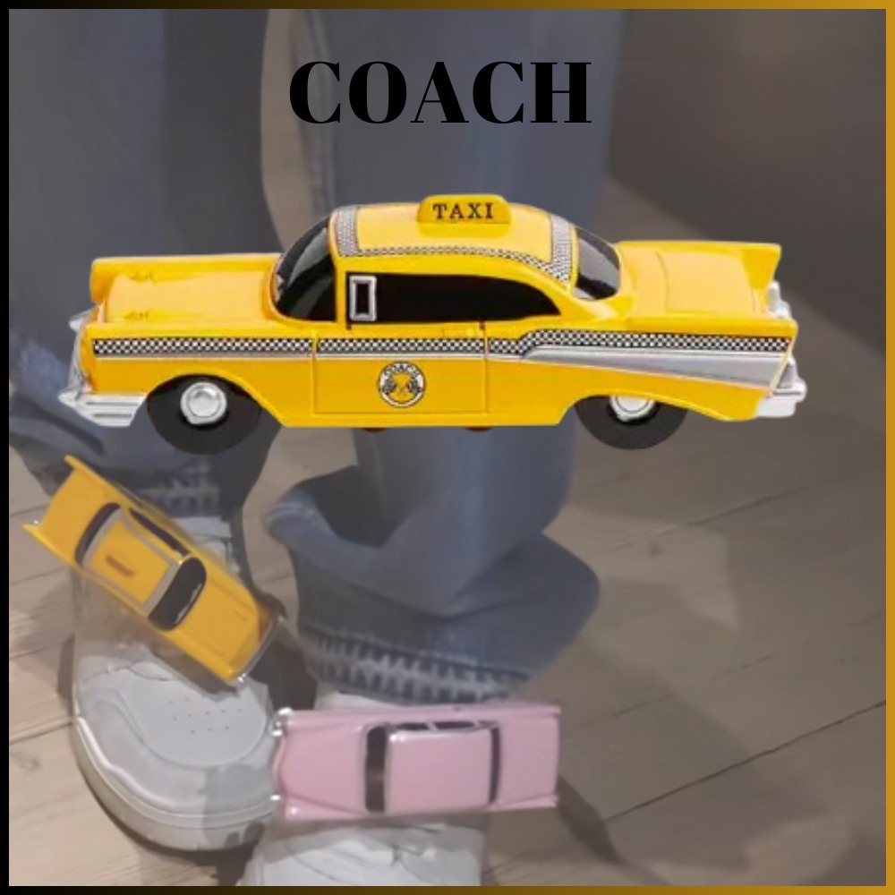 個性的なスタイル★COACH★タクシー シューズ チャーム