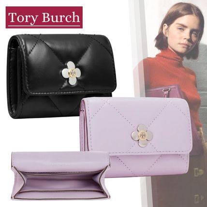 国内直営**Tory Burch** キラ チャーム ジップカードケース キラ チャーム ダイヤモンドキルト ジップカードケース