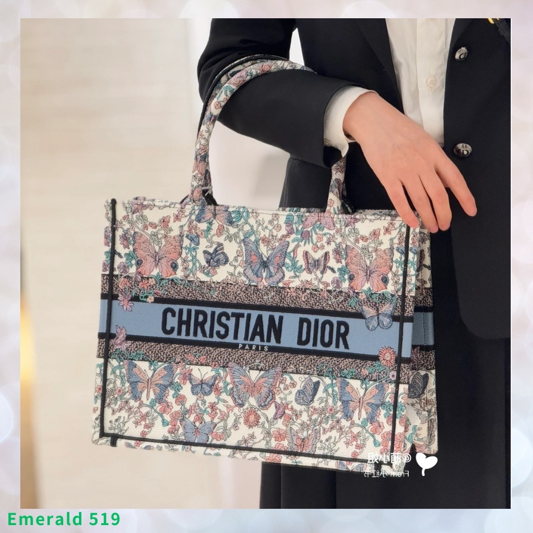 【新作☆国内発送】DIOR Dior Book Tote ブックトート Mサイズ