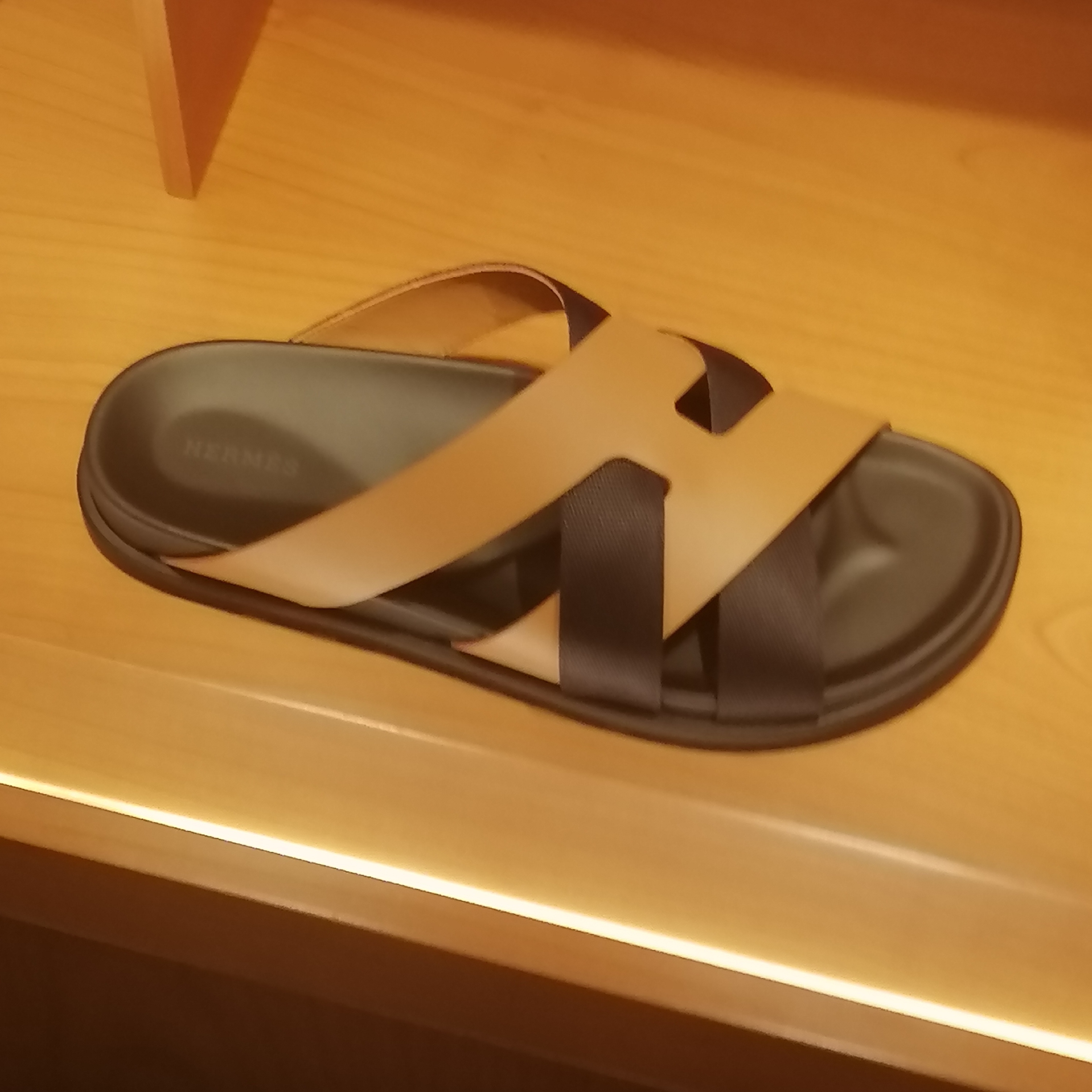 HERMES☆カジミール サンダル
