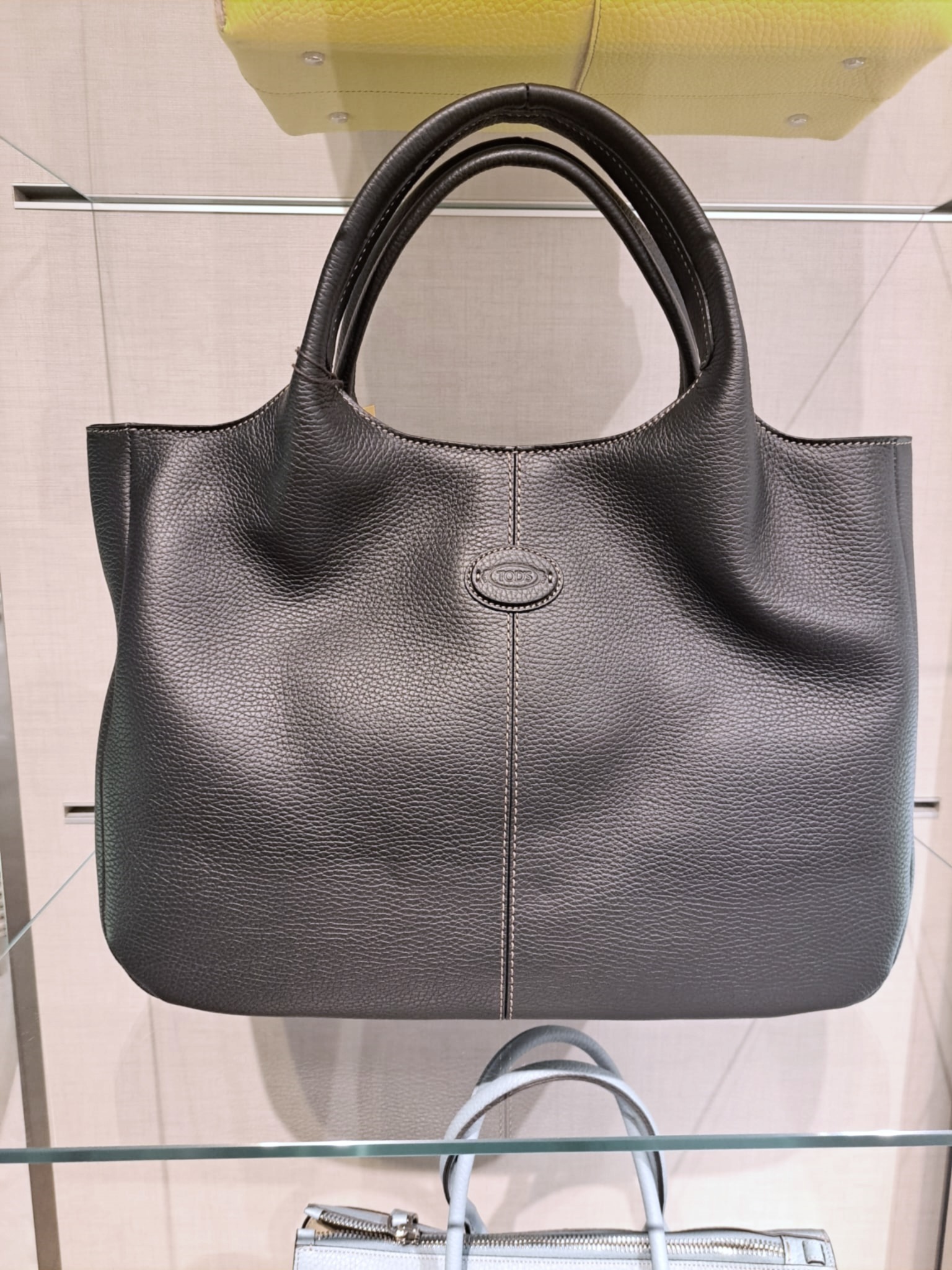 ☆早い者勝ち希少ブラック☆TOD'S ALH SHOPPING BAG LARGEサイズ ☆早い者勝ち希少ブラック☆TOD'S ALH SHOPPING BAG LARGEサイズ