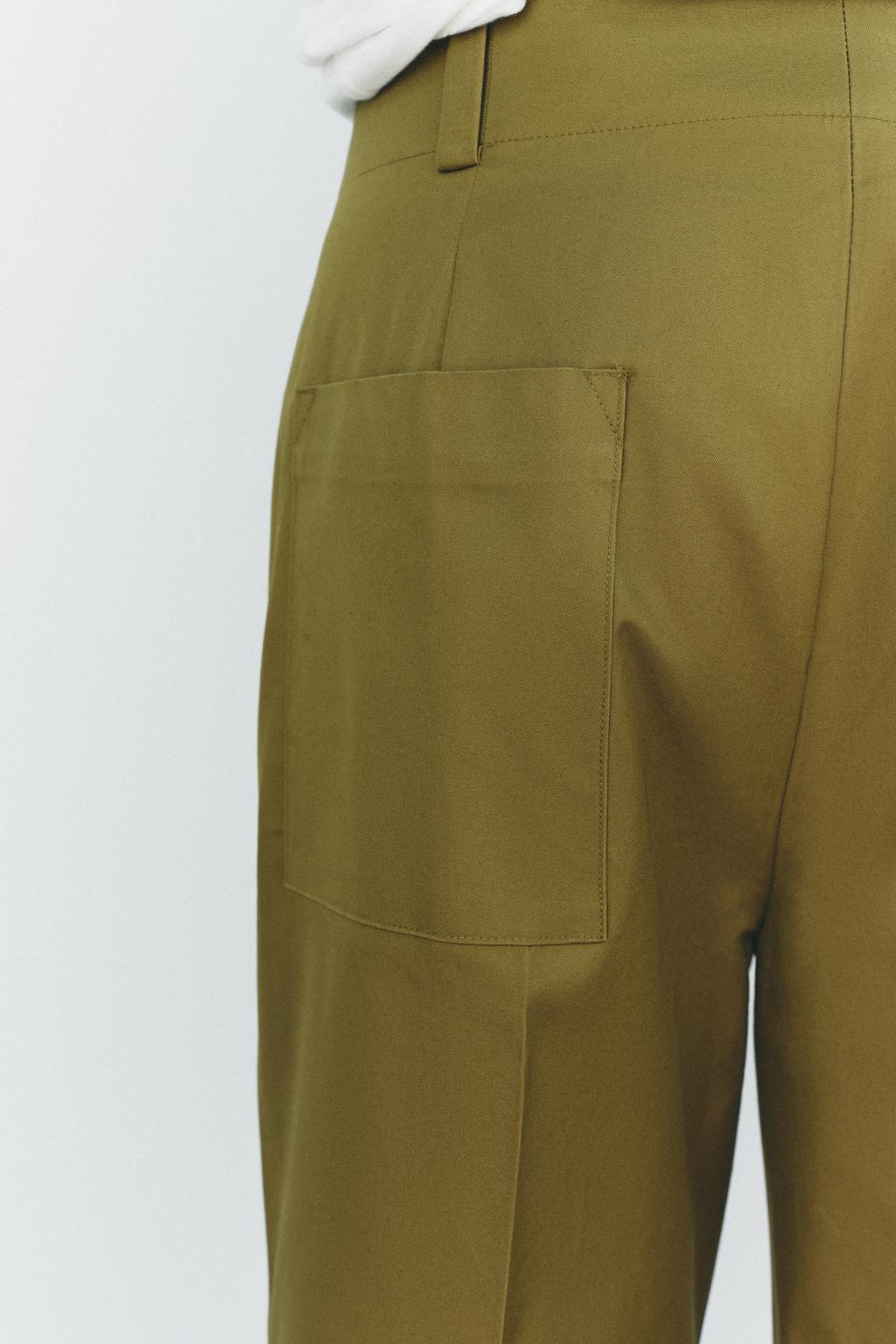 ☆ドイツ発*ZARA*新作*ターンアップチノパンツ/GREEN☆ ☆ドイツ発*ZARA*新作*ターンアップチノパンツ/GREEN☆