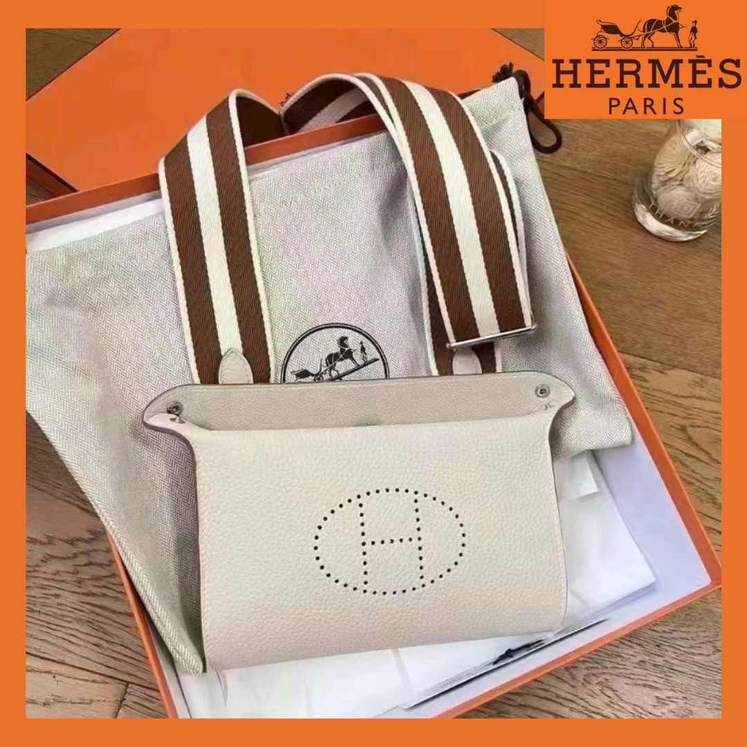 エフォートレスな上質感♪【HERMES】ボディポッシュバッグ