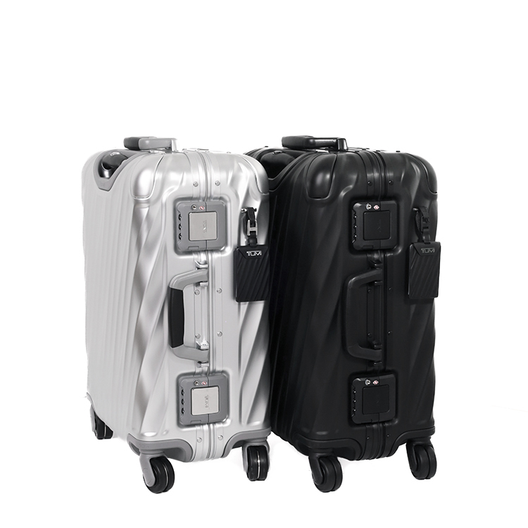 『TUMI』19 DEGREE アルミニウム キャリーケース 98817