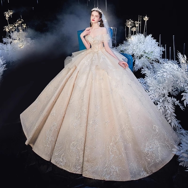 オフショルダーウェディングドレス結婚式前撮り上品