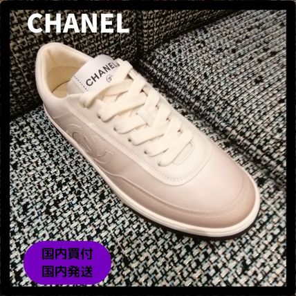 大人可愛い♪【 CHANEL 】レザー スニーカー オレンジ♡ オレンジ系 CHANEL(シャネル) スニーカー(レディース) - 海外