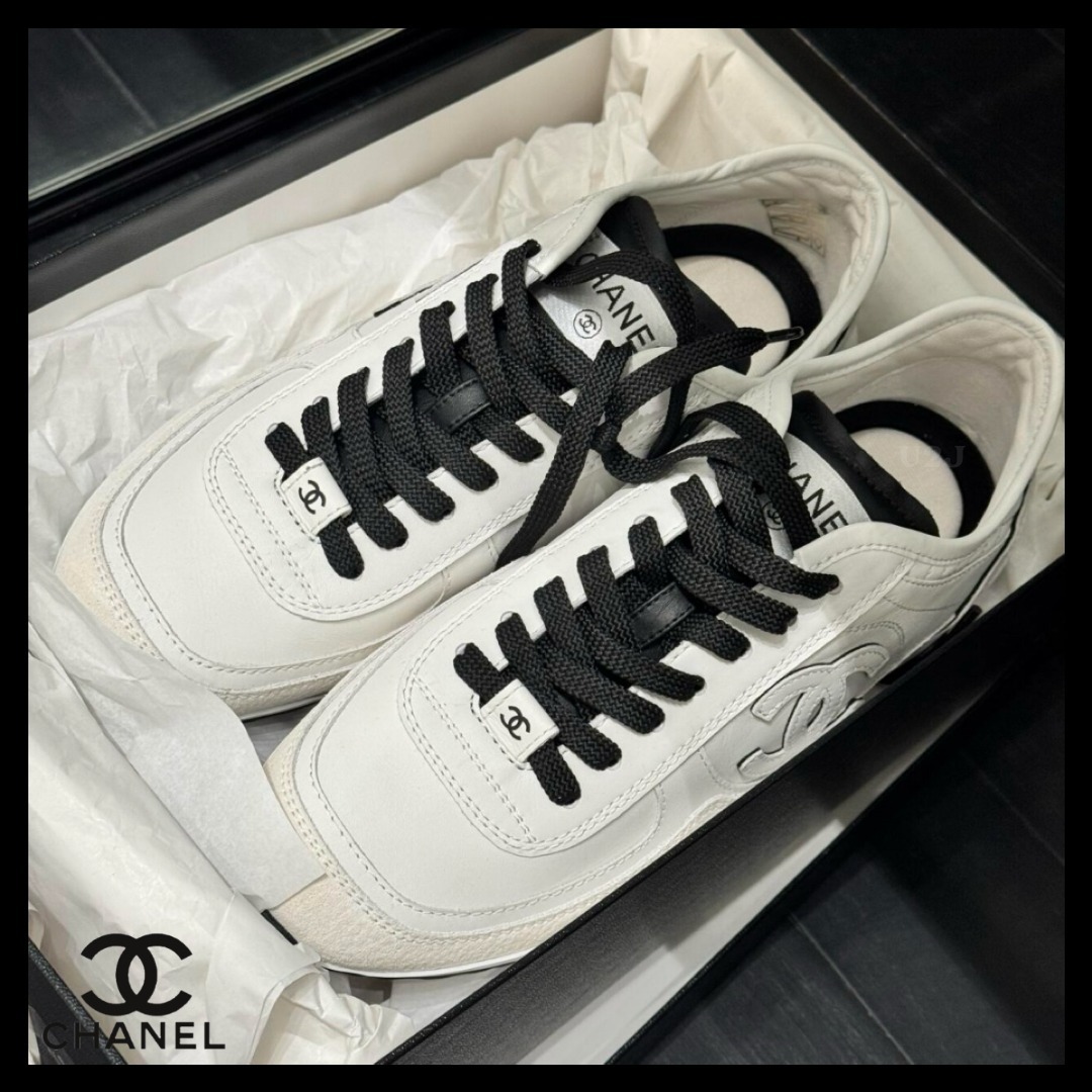 《カジュアルデザイン！！》 CHANEL スニーカー