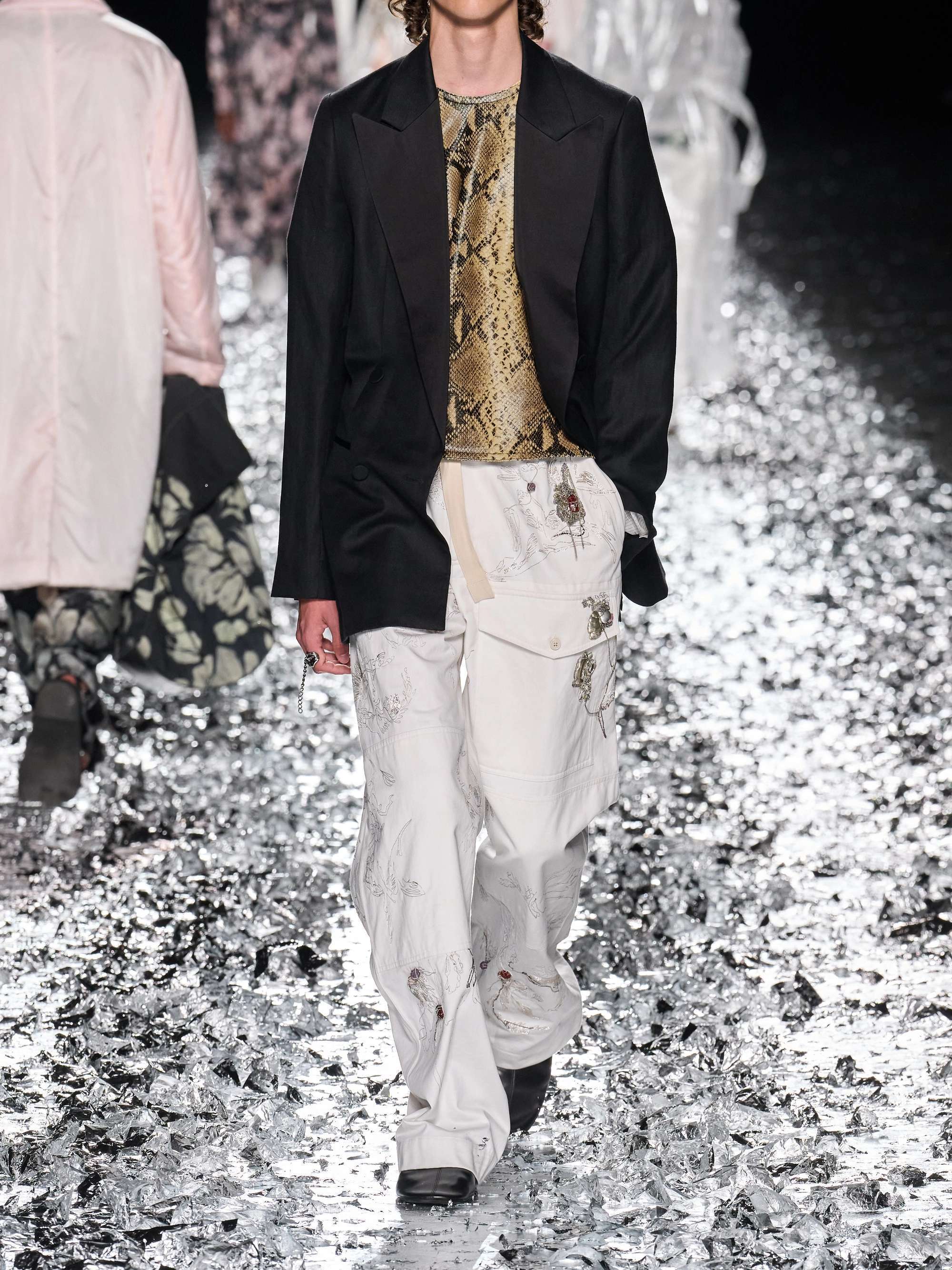 ★DRIES VAN NOTEN★スネーク柄レザートップ ☆DRIES VAN NOTEN☆スネーク柄レザートップ (Dries Van Noten/T