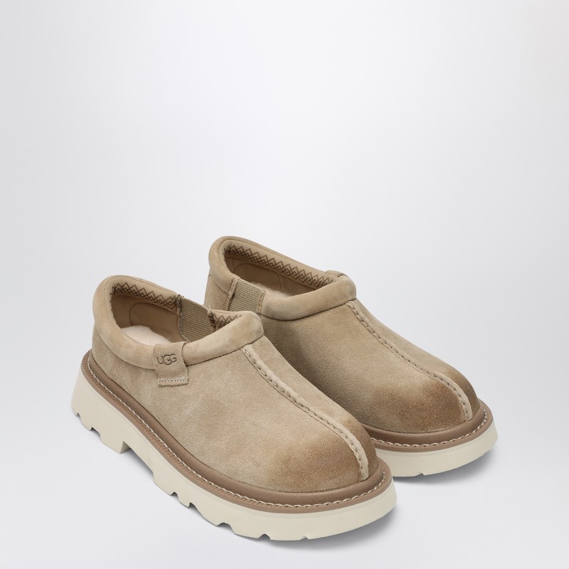 靴・ブーツ・サンダルその他 UGG Slip on Tasman Lug beige