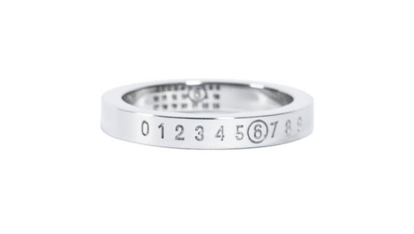 MM6 Maison Margiela 正規品関税込み FASHION PROPS SM6UQ0059