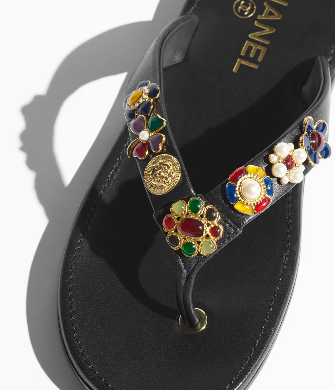＊ゴージャスなビジュー＊【CHANEL】シャネル ビーチサンダル ゴージャスなビジュー＊【CHANEL】シャネル ビーチサンダル
