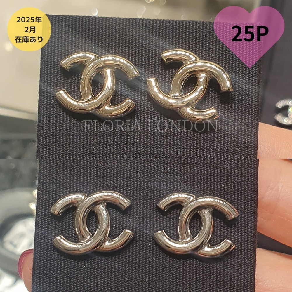 シンプルで大活躍♡25P【CHANEL】CCロゴ ゴールド シルバー