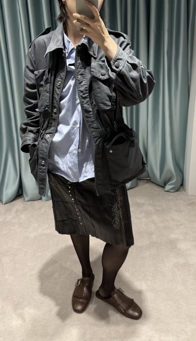 ヴィンテージ仕上げが素敵《PRADA》コットンサファリジャケット