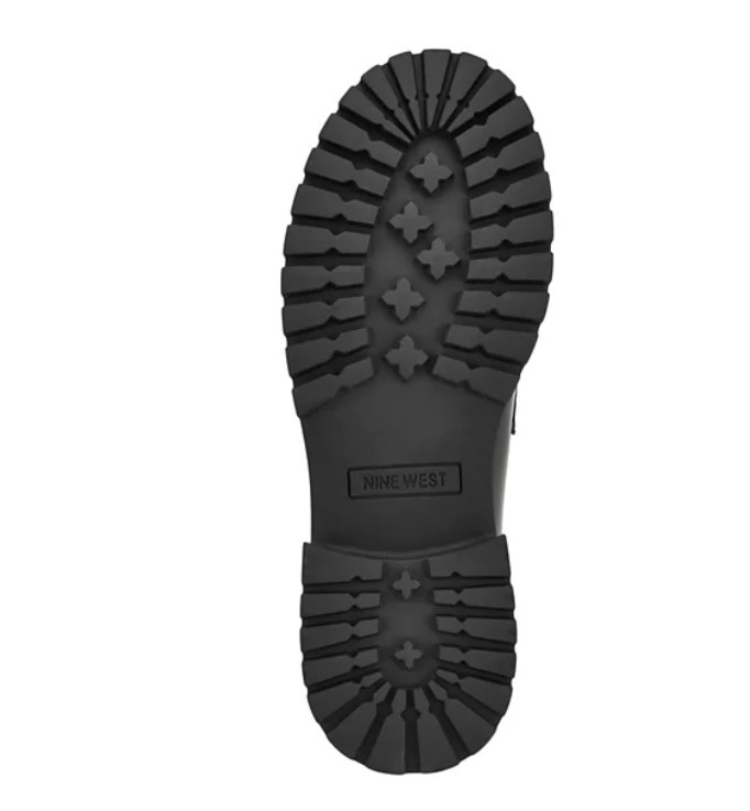 Nine West 人気厚底ラグソール ゴールドホースビット ローファー Nine West 人気厚底ラグソール ゴールドホースビット ローファー