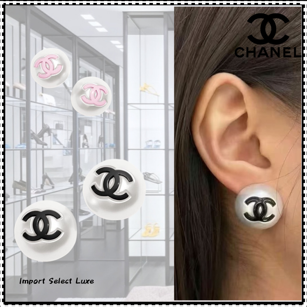 ゴールドで華やか♡【CHANEL】ピアス