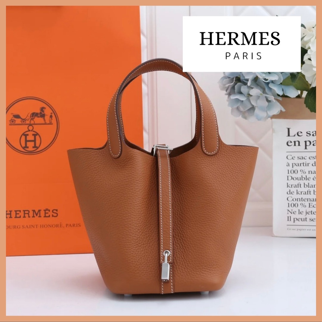 【憧れのバッグ 安心のサイズ感】HERMES ピコタンロック 22
