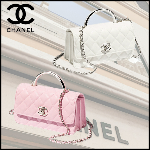 ★エレガント★【CHANEL】チェーン付きクラッチ