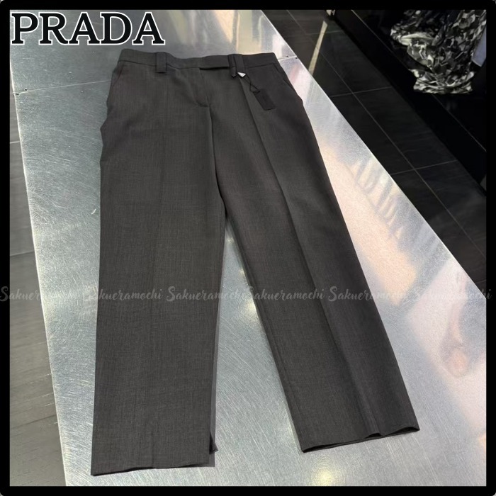 【PRADA】必須アイテム！lady's ストレートパンツ gray