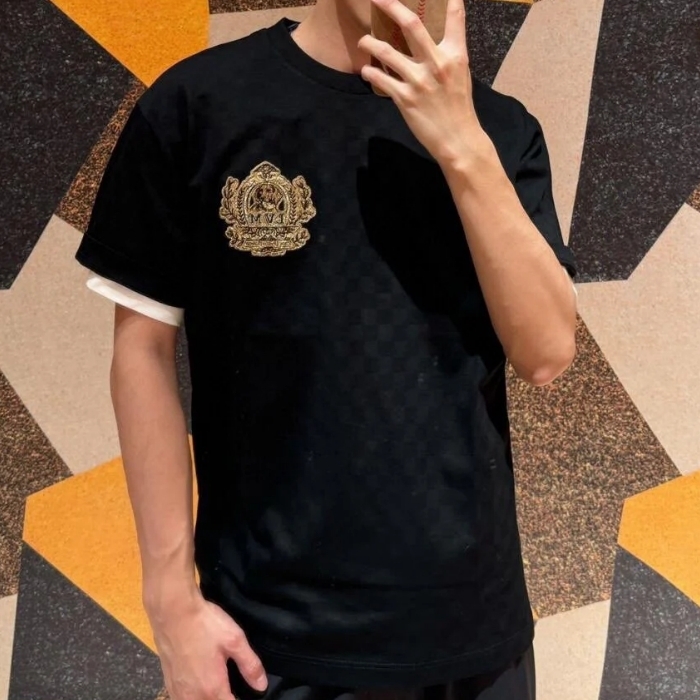 《ダミエ》Louis Vuitton シグネチャー パッチ コットン Tシャツ