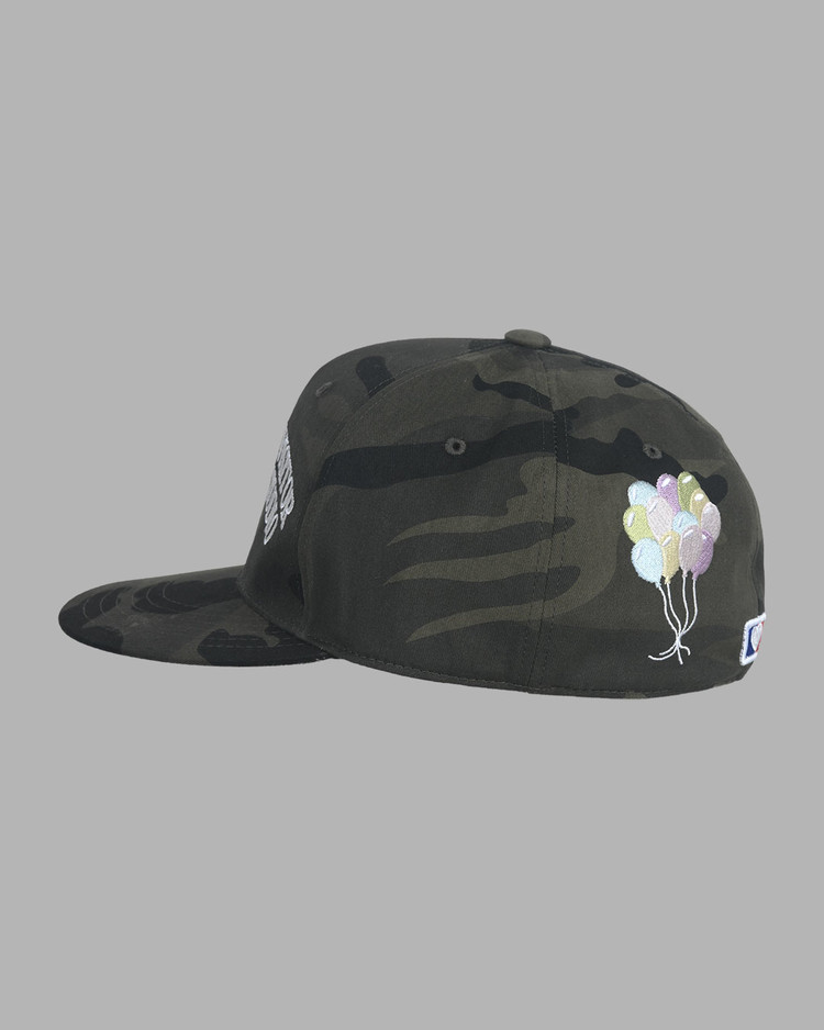 【THE MUSEUM VISITOR】 RABBIT EMBROIDERY CAP (CAMO)
