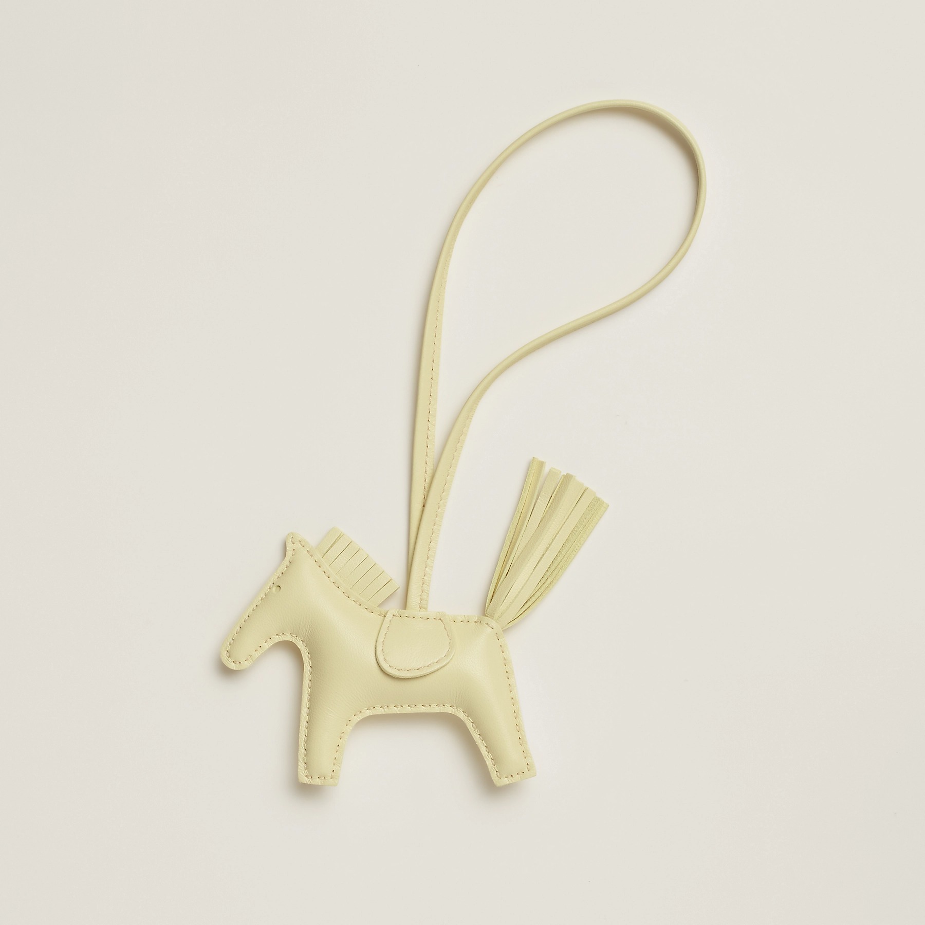 【ギフトにも◎】HERMES《ロデオ》PM バッグアクセサリー