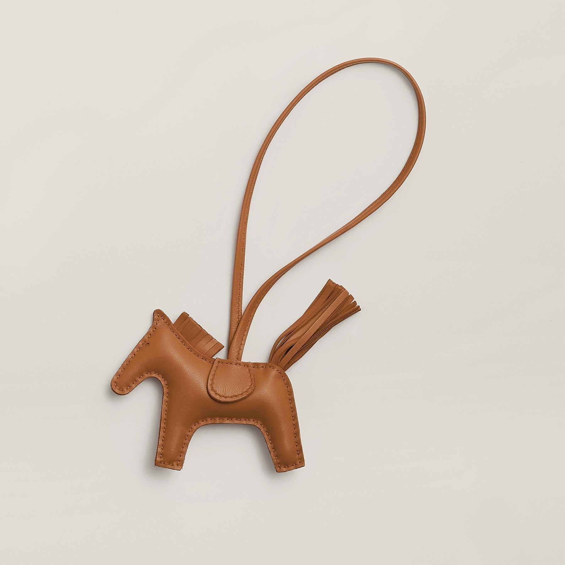 【ギフトにも◎】HERMES《ロデオ》PM バッグアクセサリー