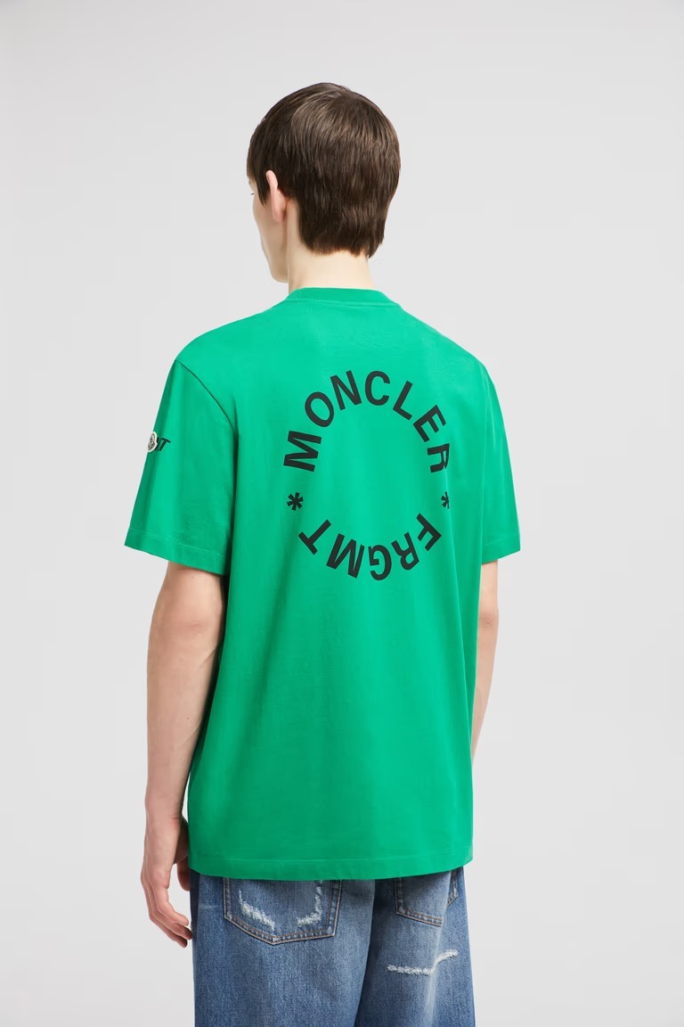 レアアイテム！【Moncler x FRGMT】コラボ Tシャツ