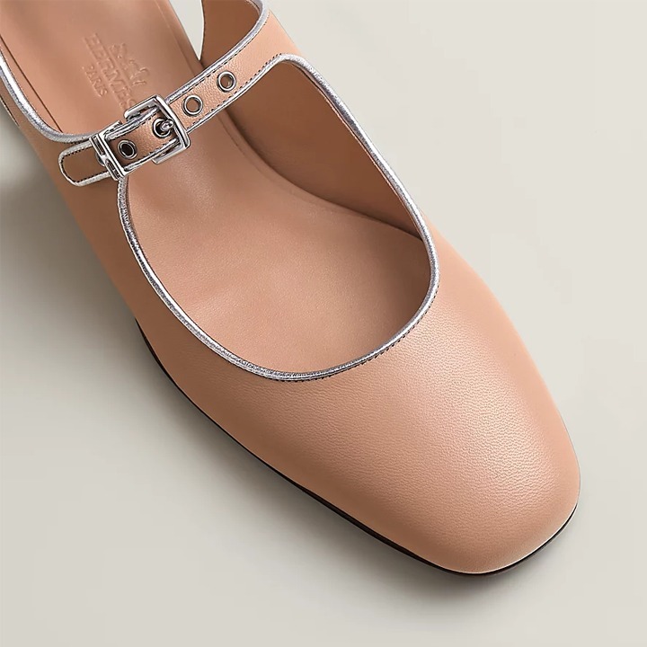 【フェミニンな印象に】HERMES クレオ スリングバック 大人可愛い♪】HERMES スリングバッグ Kleo