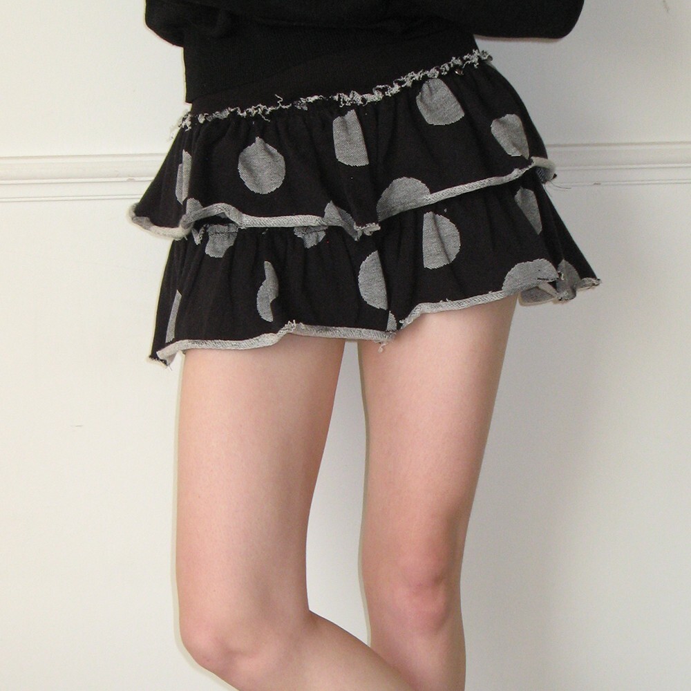 ショートパンツ RONRON BIG DOT CANCAN RUFFLE PANTSKIRT BLACK